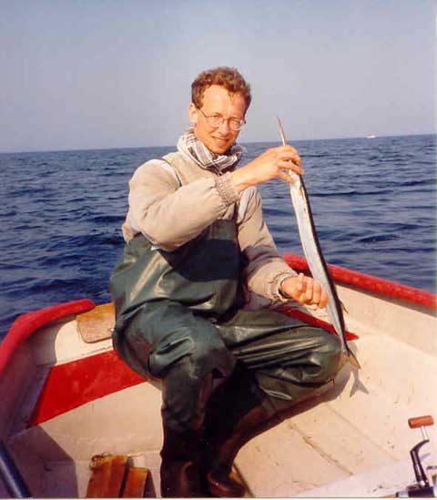 Peter Rasmussen med 0.6 kg hornfisk (1993)